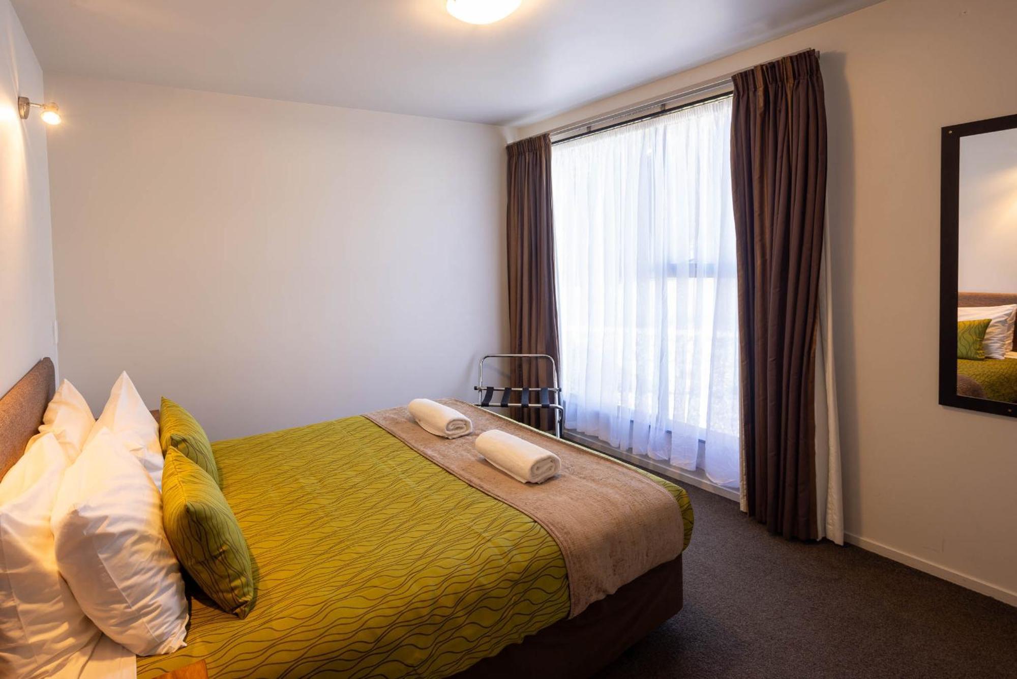 Alpine Glacier Motel Franz Josef Buitenkant foto