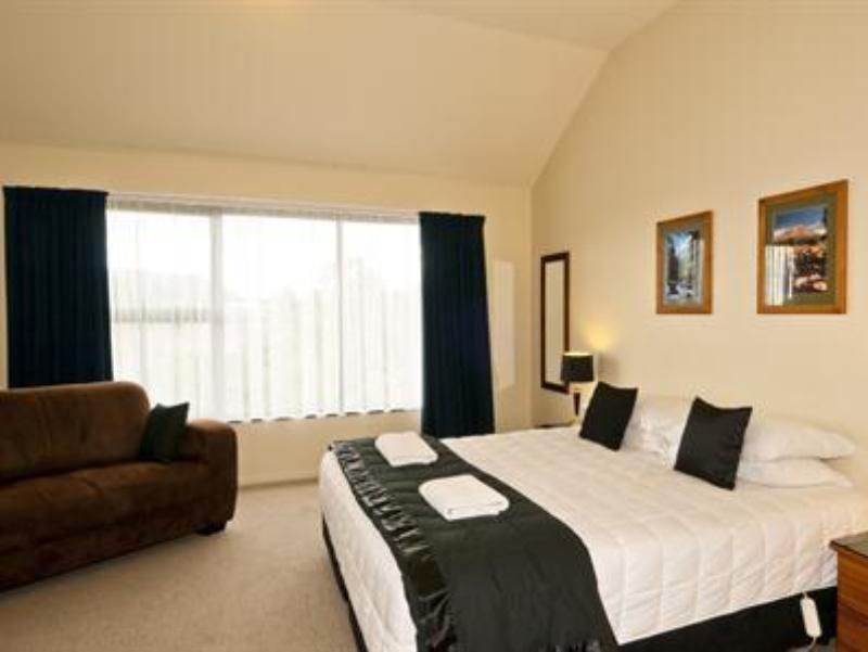 Alpine Glacier Motel Franz Josef Buitenkant foto